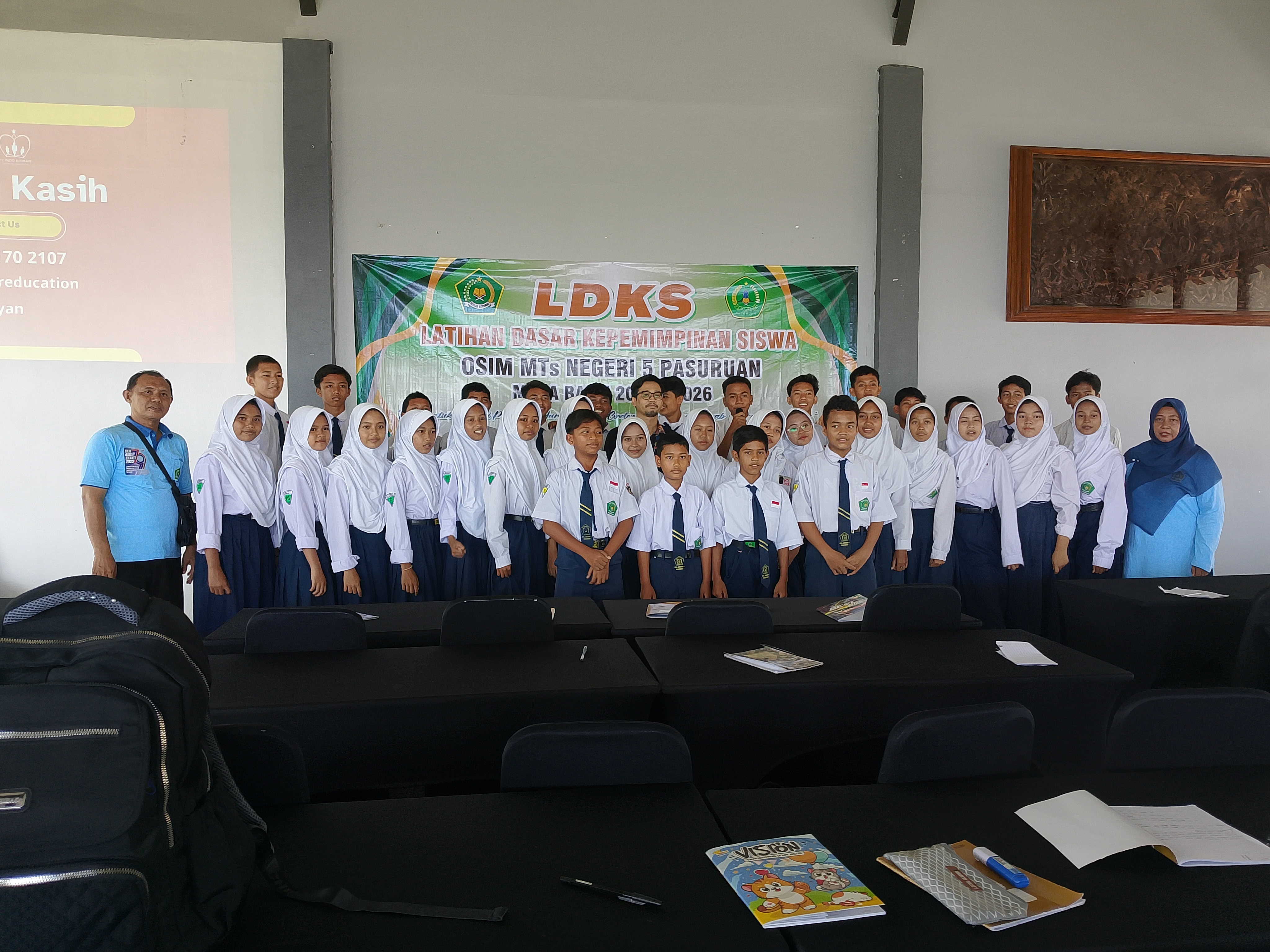 LDKS OSIM MEMBENTUK KARAKTER CALON PEMIMPIN MASA LDKS OSIM MEMBENTUK KARAKTER CALON PEMIMPIN MASA